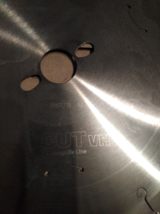 GLOBUS Piła HM do cięcia 300x30x3, 2/2,2/96Z