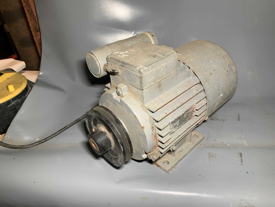Silnik elektryczny szybkoobrotowy 0,75kw 230v 2280obr/min
