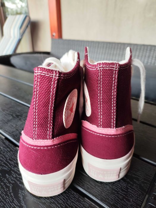 Converse Chuck Taylor All Star 37.5 na platformie