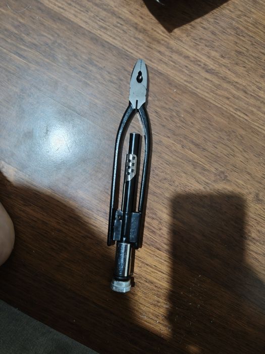 Szczypce do skręcania drutu zabezpieczającego (Wire Twister) – NOWE