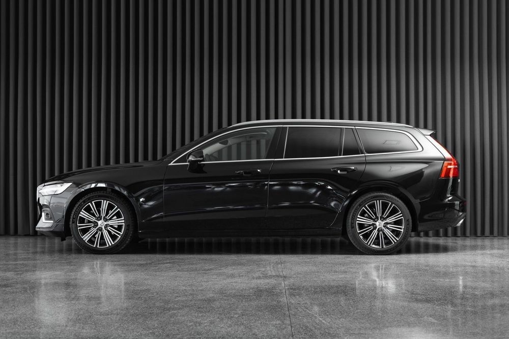 Volvo V60 2.0 B4 Momentum Geartronic