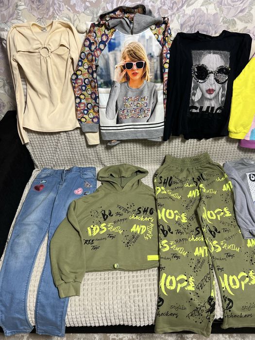 Пакет речей на дівчинку 10-11 років