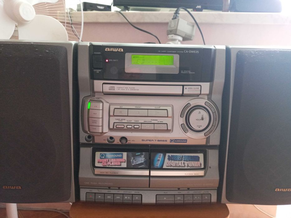 Продам музыкальный центр Aiwa