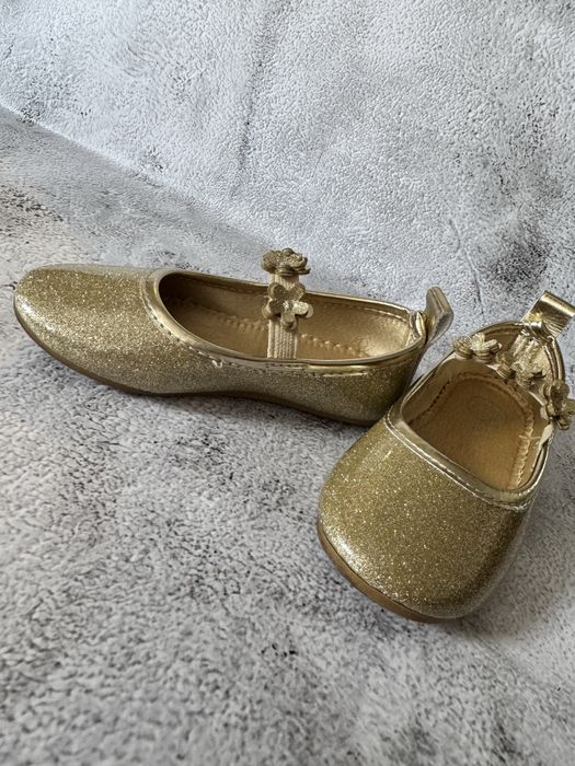 Дитячі туфлі