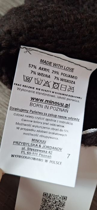 Kapturo komin Minouu balaklawa