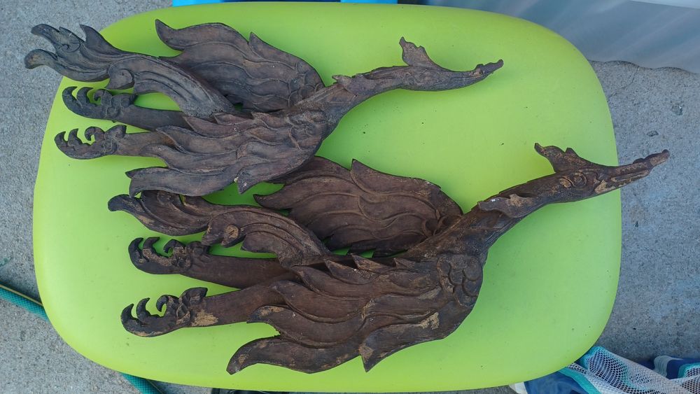 Estatuetas, peças antigas.