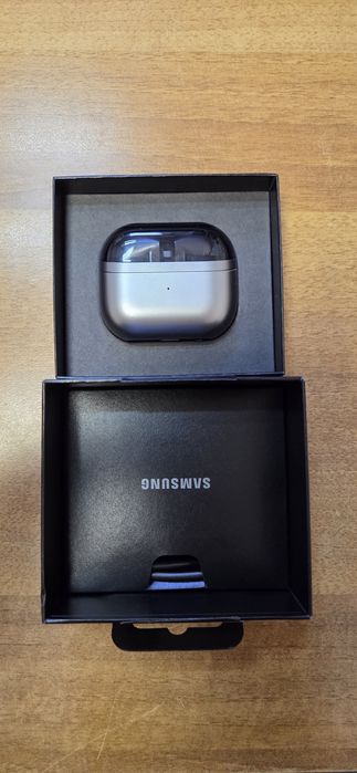 Samsung buds 3 pro