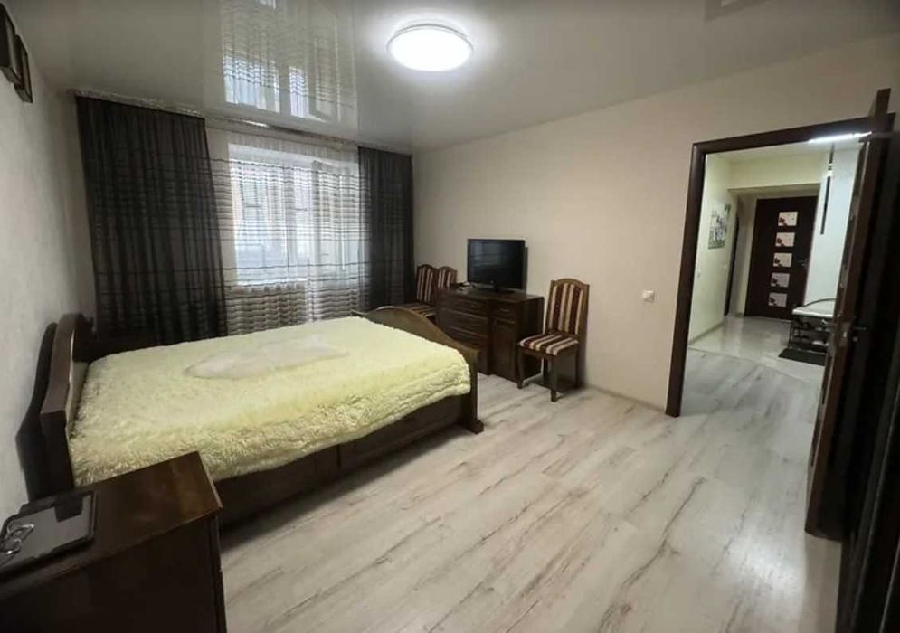 2к Озерна/65.3м.кв/з ремонтом