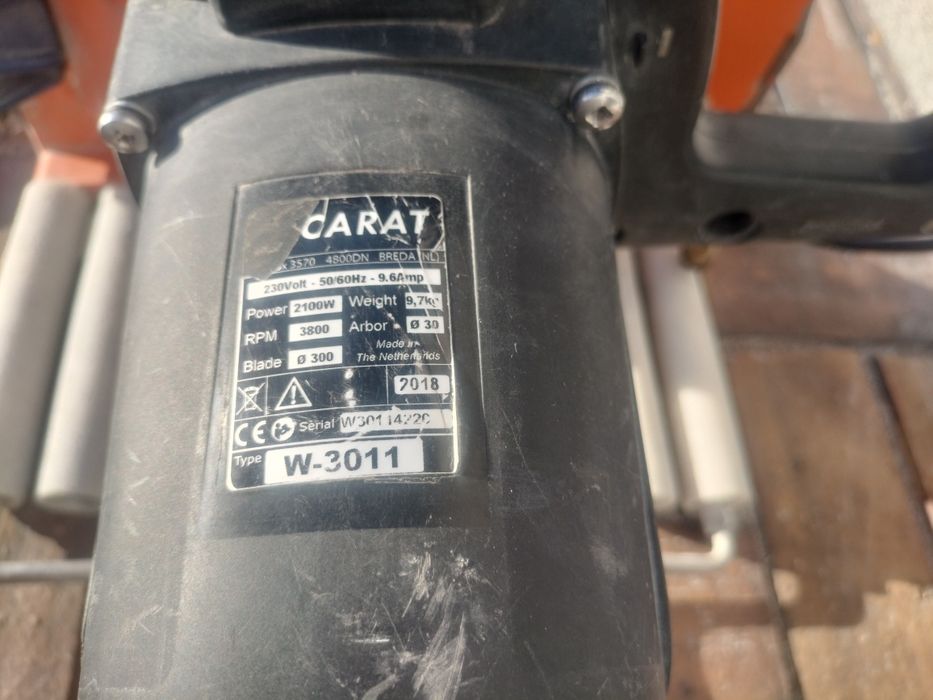 Piła, pilarka, przecinarka do cięcia betonu