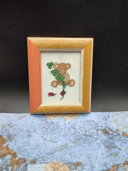 Obrazek Haft w drewnianej ramce za szkłem - Design - vintage 3087