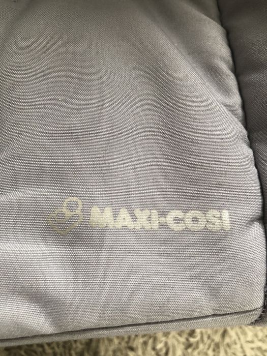 Maxi- Cosy fotelik samochodowy nosidelko
