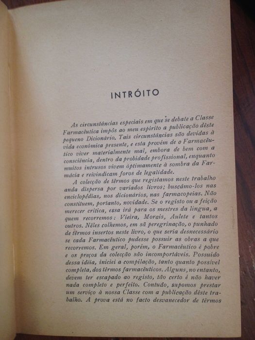 José Augusto Fernandes - Dicionário de têrmos farmacêuticos