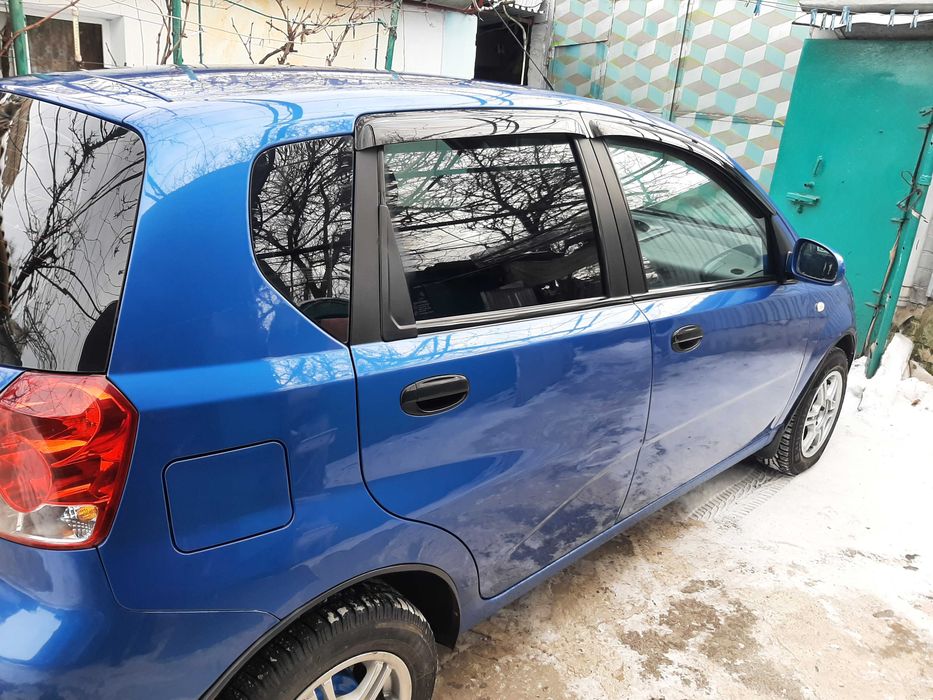 Шевроле Авео Продам