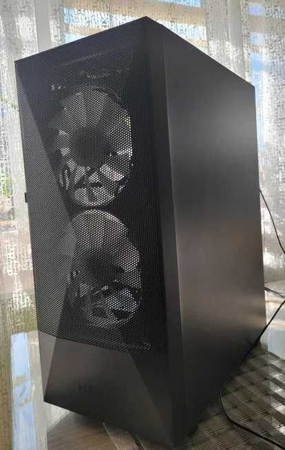 Komputer gamingowy i7 10700, Gigabyte B460M, SSD M.2, DDR4 32GB, W11