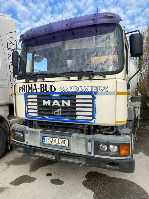 MAN F2000 betonomieszarka