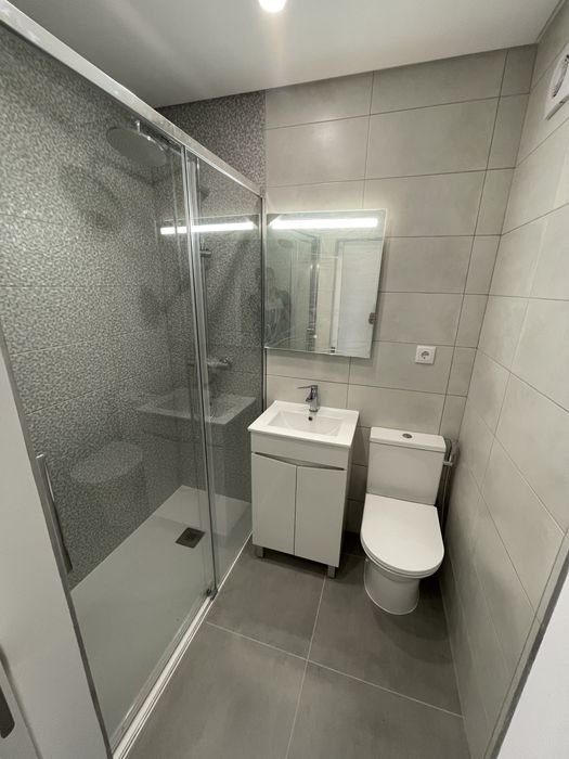 Vendo apartamento T2 totalmente remodelado nos Olivais