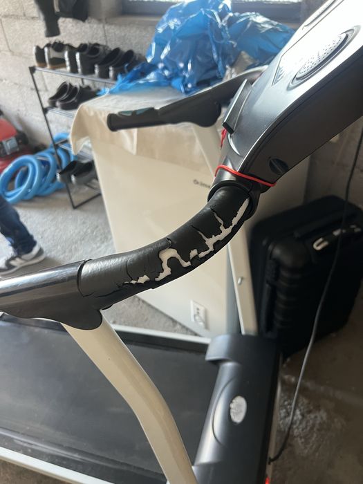 Vendo passadeira de corrida/caminhada dobrável para treino em casa, a funcionar perfeitamente.