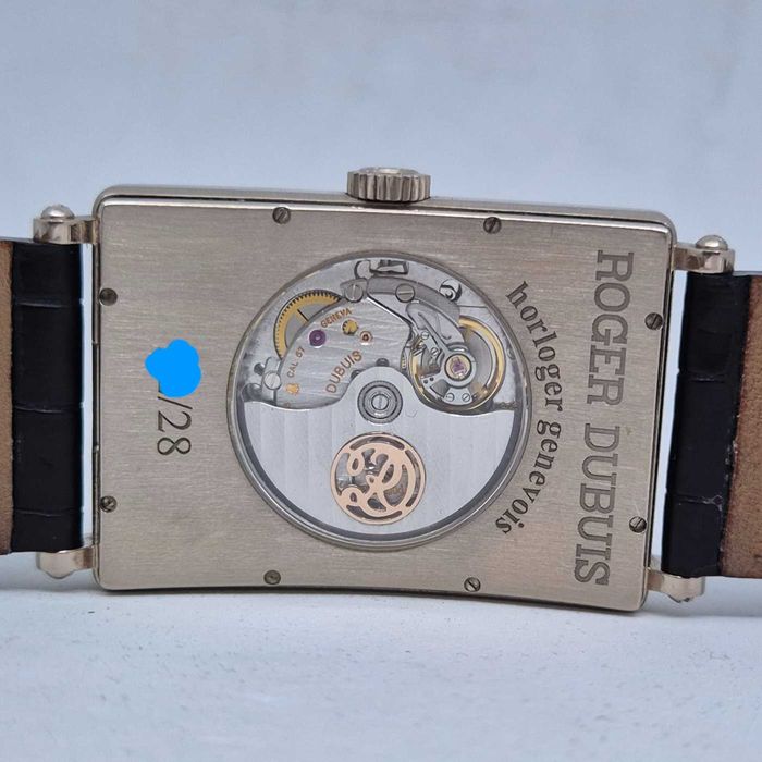 Roger Dubuis Much More M34570