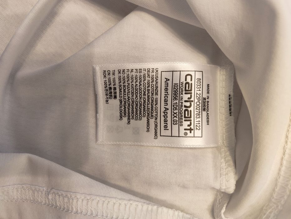 Carhartt Nova com etiqueta