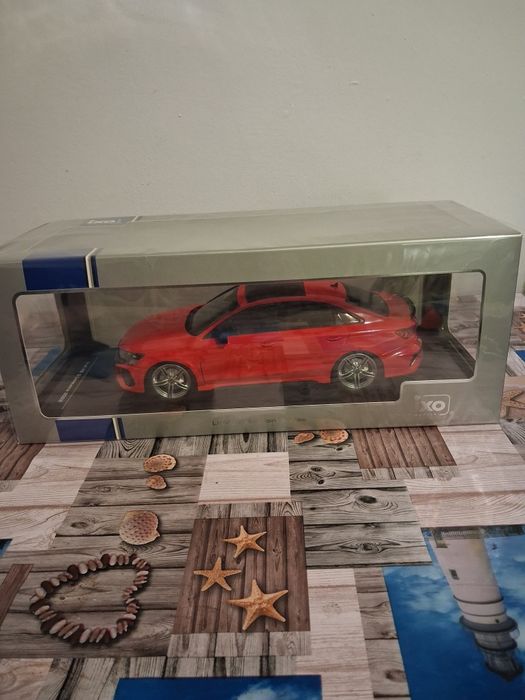 Audi RS3 IXO 1:18 kolekcjonerski