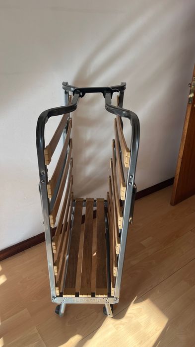 Estrado cama de solteiro