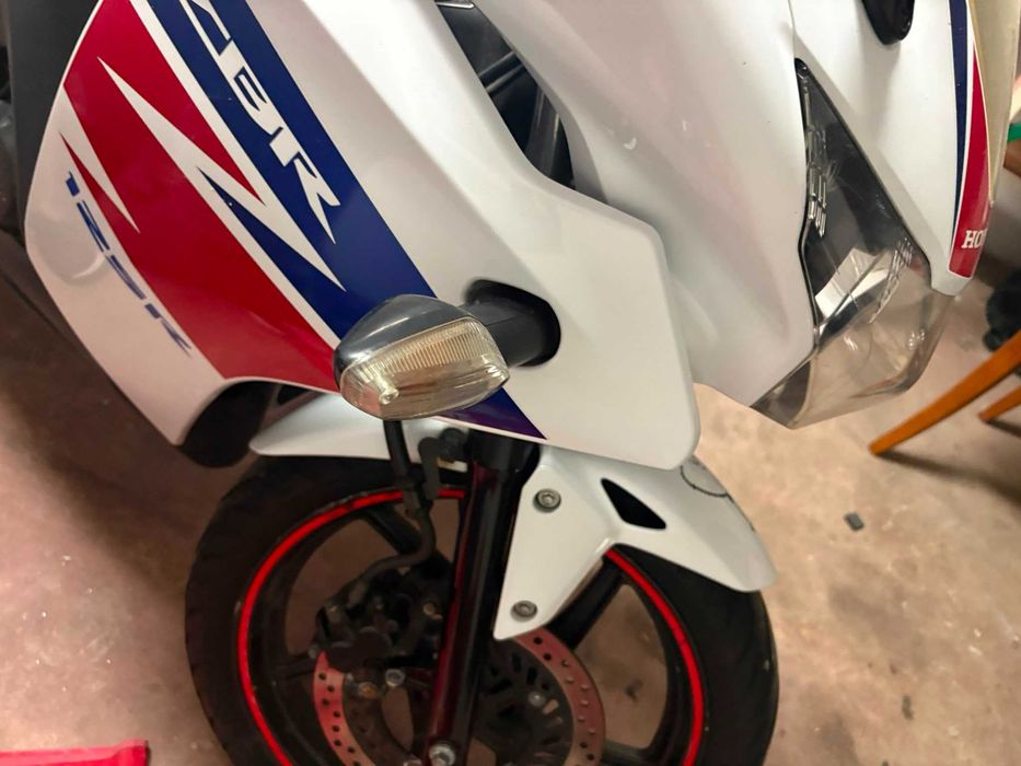 Vendo Honda cbr125r