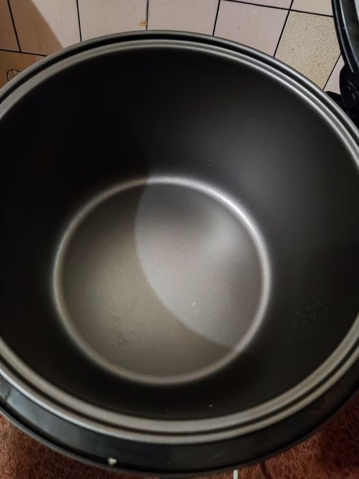 Продам мультиварку RAF