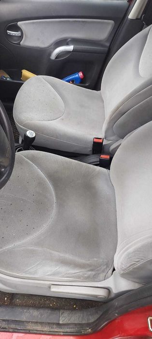 Citroen C3 rok produkcji 2003 - samochód na części