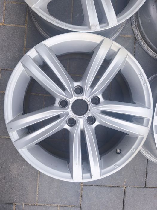 Felgi aluminiowe 17" Audi Skoda 5x112