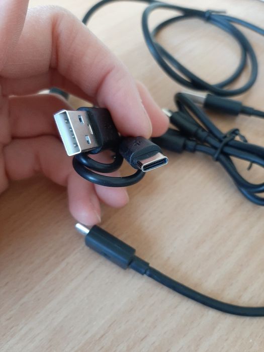 Кабель мікро usb  та tape C