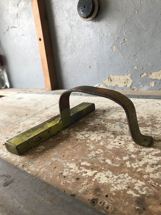 Продам «кобылку» для кровельных работ