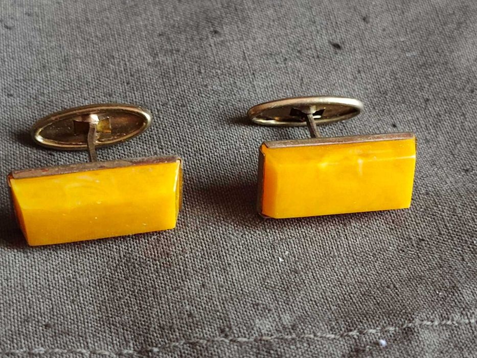 Запонки винтажные под Янтарь (СССР)