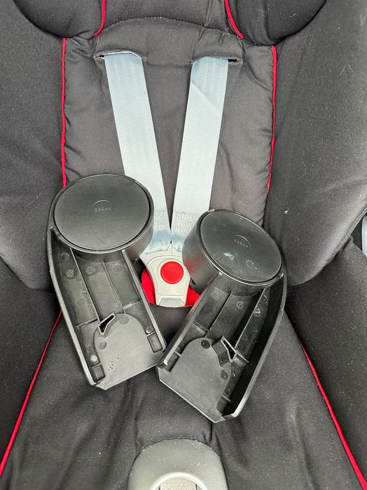 Продам автокрісло Cybex Cloud Z i-Size for Scuderia Ferrari Black