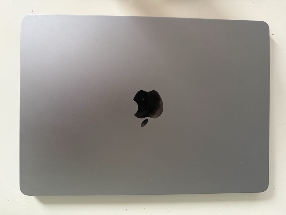 Okazja ! Laptop Apple Macbook AIR 13.6" M2 8GB/256GB