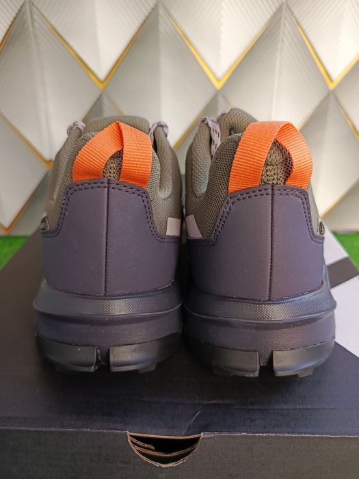 Кросівки adidas terrex GORE-TEX (39р.25см)