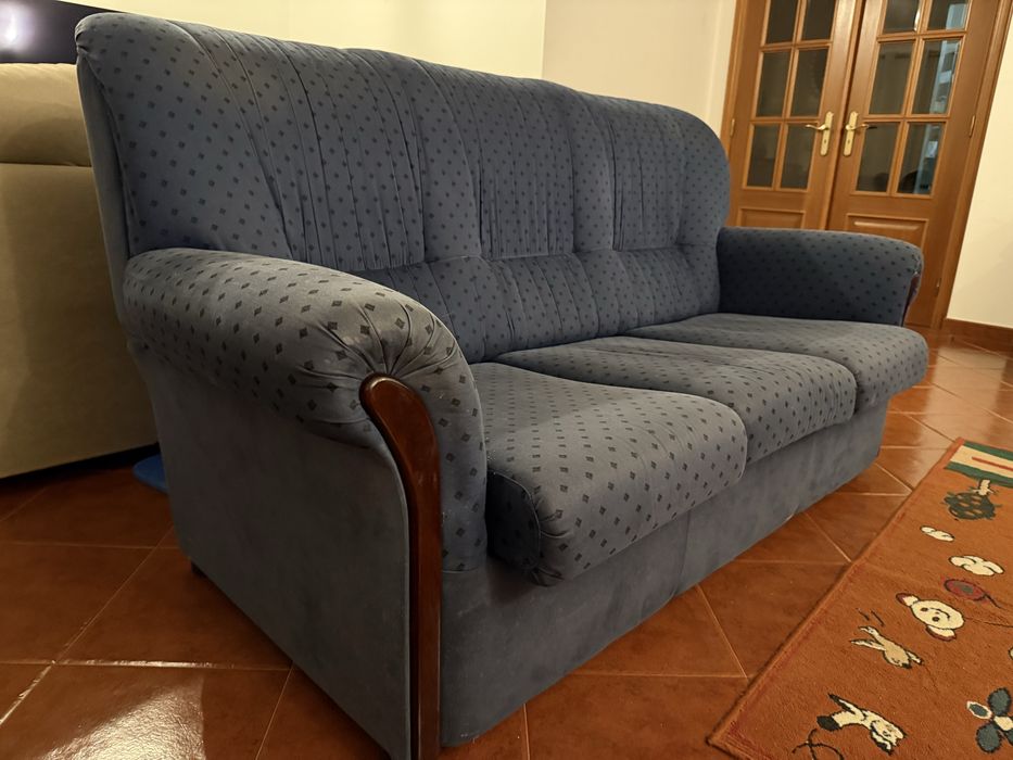 Sofa antigo azul 3 lugares