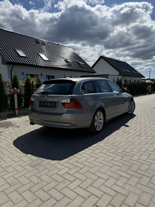 Sprzedam BMW 330D X-drive