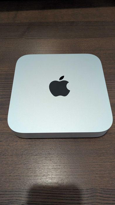 Apple Mac mini M2 Pro 16GB / 512GB + Extras