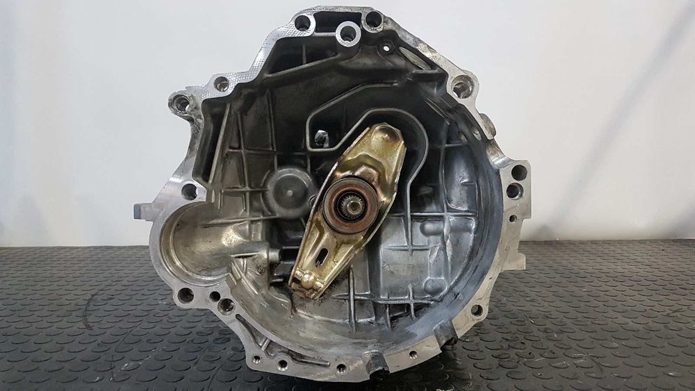 CAIXA DE VELOCIDADES AUDI 80/90 (893) 80