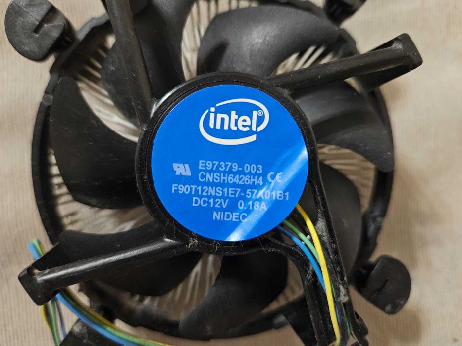 Кулер Intel E97379-003 для процесора Intel LGA 1150, 1151, 1155, 1156