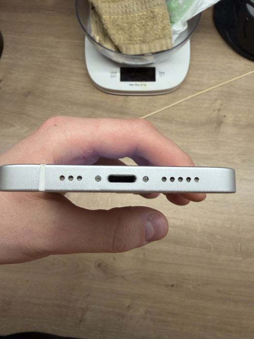 iPhone 12 Pamięć - 64 GB