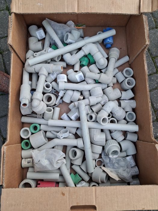 Kształtki do wody i kanalizacyjne