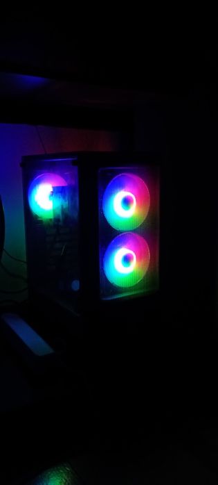 Vendo pc especificações na descrição