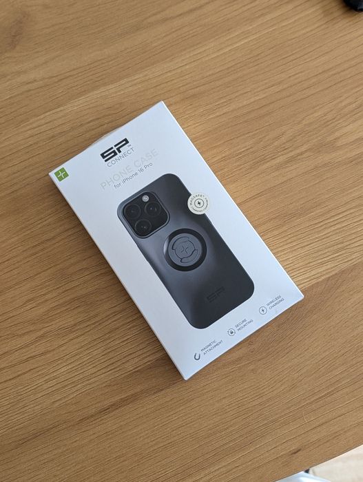 Capa iPhone 16 Pro SP Connect SPC+ igual a nova