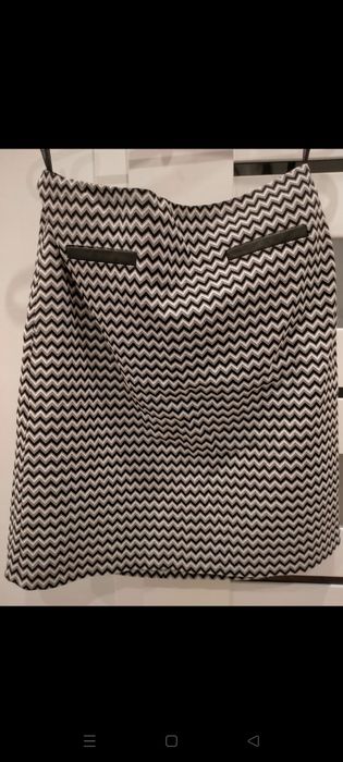 Spódnica w kształcie litery A