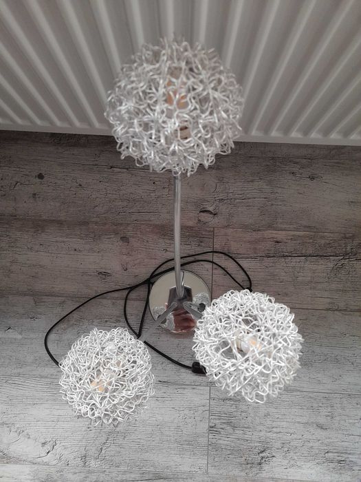 Nowa ozdobna lampa chromowana, piękne kule!