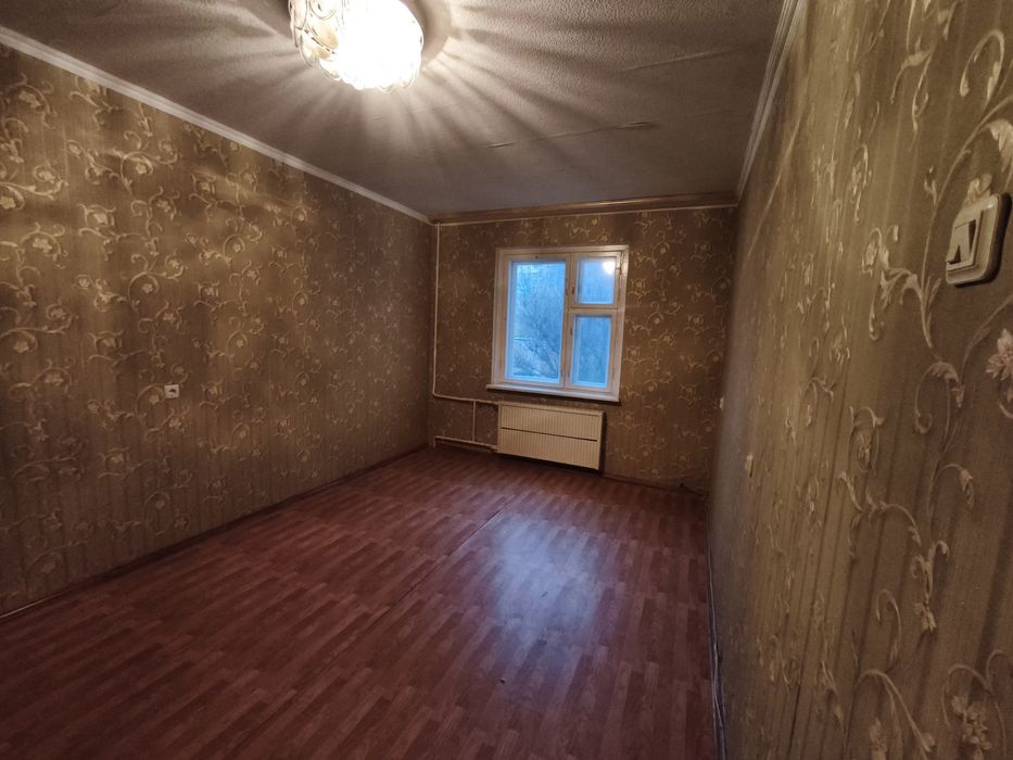 Продаж 2-кімнатної квартири на ДНС