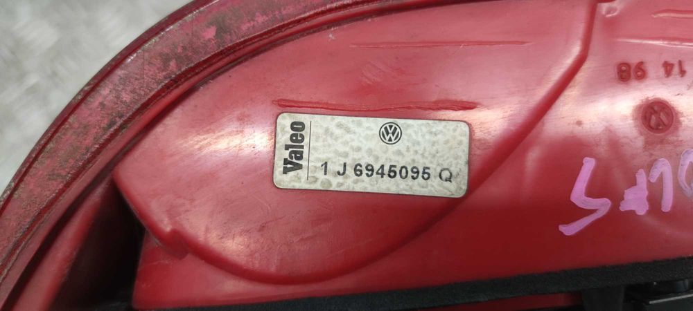 VW Volkswagen Golf 4 IV Lampa Lewa Tylna Lewy Tył LT