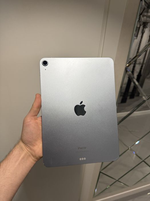 iPad Air 6 2025 128GB M2 blue   30 днів гарантія
