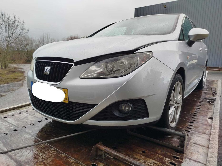 Para peças Seat Ibiza 6J 1.2I ano 2010